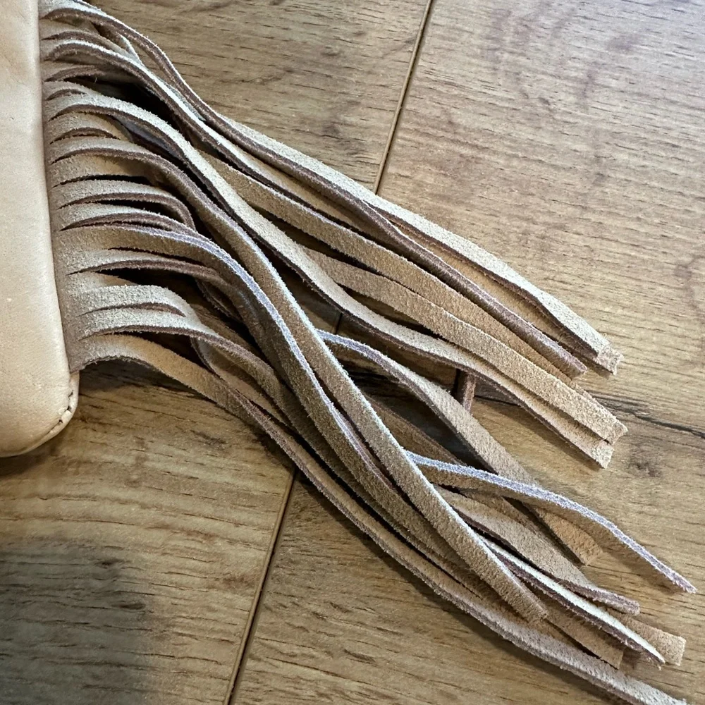 Montana West Rodeo Tan Leather Fringe Shoulder Bag - Picture 6 of 10